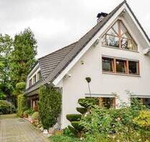 Möbilierte Einliegerwohnung für EINE Person ab 40 Jahren in einem sehr exklusiven Einfamilienhaus in ruhiger, ländlic... - Kürten- Dürscheid