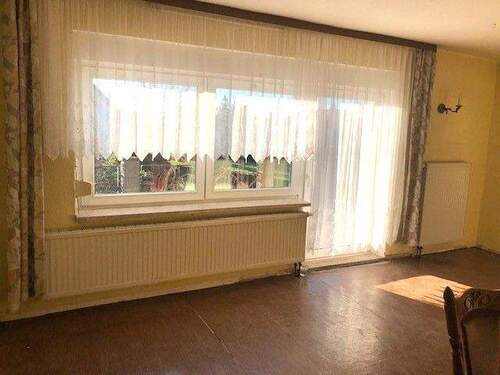 Wohnraum mit Zugang Terrasse EG - 