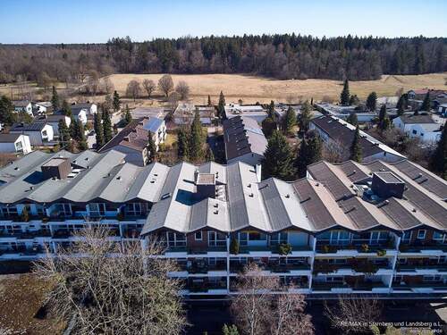 Wohnanlage und Umfeld - 4 Zimmer Etagenwohnung in Krailling