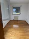Büro oder Kinderzimmer - 3 Zimmer Etagenwohnung in Tamm