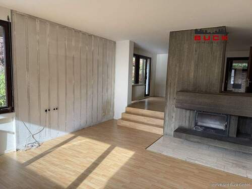 Blick ins Wohnzimmer - 