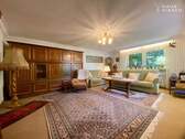 Wohnzimmer 50.1 - 9 Zimmer Mehrfamilienhaus, Wohnhaus zum Kaufen in Zaberfeld