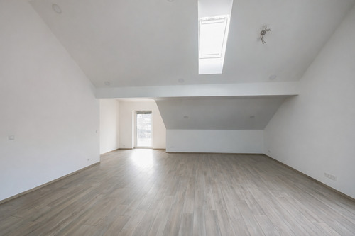 Dachgeschoss Kochen/ Essen - Mehrfamilienhaus, Wohnhaus mit 322,10 m&sup2; in Kastl zum Kaufen