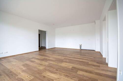 viel Platz für Ihre eigene Küche - Etagenwohnung mit 111,00 m&sup2; in Mühlhausen zur Miete