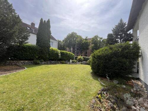 Garten - 5 Zimmer Einfamilienhaus zum Kaufen in Regensburg