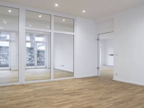 Helle Meetingräume - Mehrfamilienhaus, Wohnhaus mit 650,00 m&sup2; in Berlin zur Miete