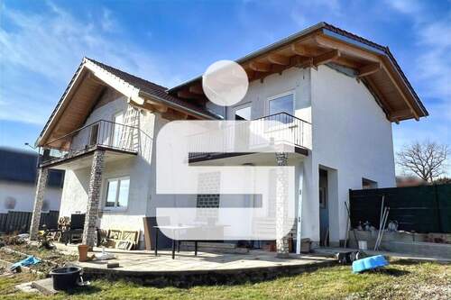 Außen - Haus sucht Familie - 425.000,00&nbsp;EUR Kaufpreis, ca.&nbsp; 136,00&nbsp;m&sup2;&nbsp;Wohnfl&auml;che