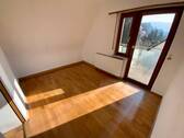 Zimmer zum Balkon - 