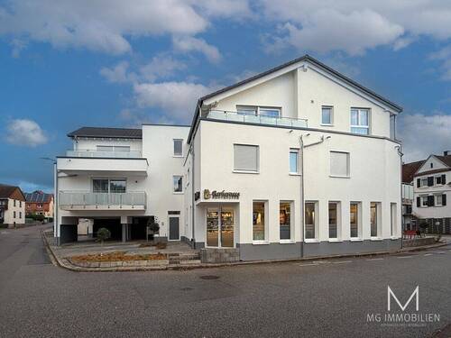 Außenansicht - 2 Zimmer Mehrfamilienhaus, Wohnhaus zum Kaufen in Kaiserslautern