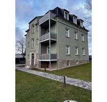 Gesamte Etage mit Balkon und eigenem Garten! - Heidenau