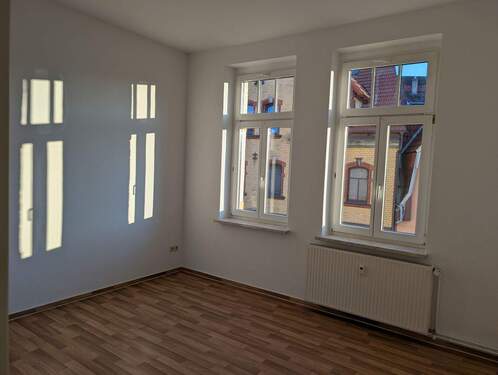Zimmer 1 - Etagenwohnung mit 86,00 m&sup2; in Kahla zur Miete