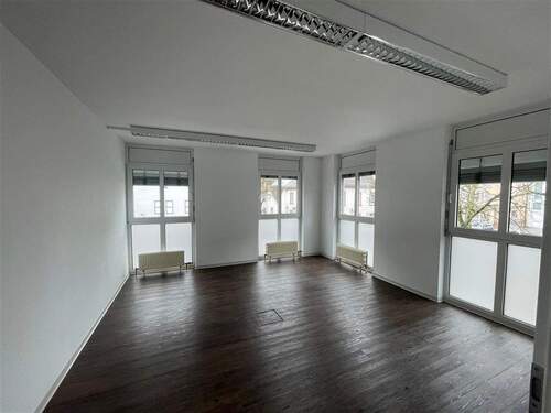 Büroraum 1 (Weitwinkelaufnahme) - 