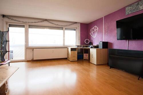 Das helle Wohnzimmer - Schöne 3-Zimmer-Hochparterre-Wohnung in Rheinfelden-Obereichsel