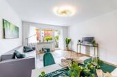 Helles Wohnzimmer - 3 Zimmer Etagenwohnung zum Kaufen in München