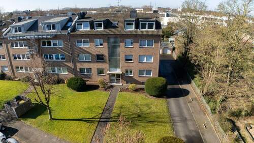 Hausansicht - 2 Zimmer Einfamilienhaus in Neuss