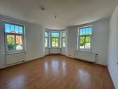Wohnzimmer - 3 Zimmer Etagenwohnung zur Miete in Hohenstein-Ernstthal