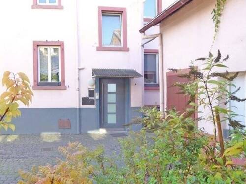 Eingangsbereich - 1 Zimmer Mehrfamilienhaus, Wohnhaus zum Kaufen in Frankfurt am Main