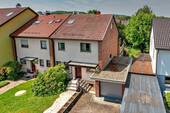 Ansicht vorne - 6 Zimmer Reihenendhaus zum Kaufen in Böblingen