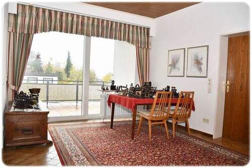 Bild2 - 6 Zimmer Doppelhaushälfte zum Kaufen in Korbach