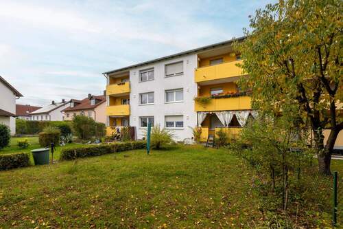 Außenansicht - Mehrfamilienhaus, Wohnhaus in Wartenberg