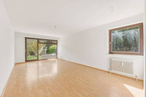 Wohn_Essbereich - 2 Zimmer Etagenwohnung in Stuttgart / Riedenberg