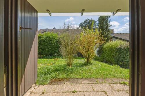 Zugang a. die Terrasse - Etagenwohnung mit 57,00 m&sup2; in Stuttgart / Riedenberg zum Kaufen