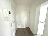 Flur - 2 Zimmer Etagenwohnung in Limbach-Oberfrohna