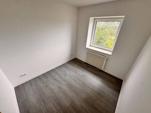 Kinderzimmer/ Arbeitszimmer 1 - 