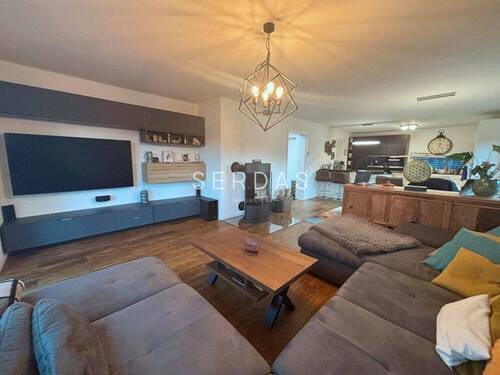 Wohnbereich - 6 Zimmer Einfamilienhaus zum Kaufen in Velden