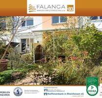 Falanga Immobilien - Charmantes u. modernes Reihenmittelhaus mit Fernsicht im idyllischen Idstein!