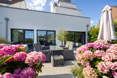 Terrasse - 5 Zimmer Etagenwohnung zum Kaufen in Meerbusch