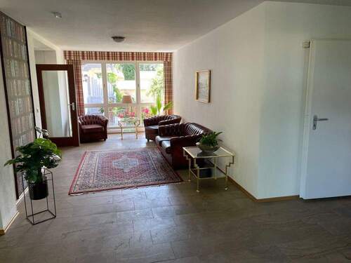 Lobby - 