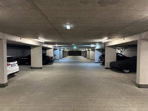 Tiefgarage Haus A - innen.JPG - Garage, Stellplatz zum Kaufen in Bad Dürrheim