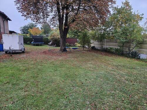 Gartenansicht (hinterer Teil) - 1 Zimmer Mehrfamilienhaus, Wohnhaus in Laatzen