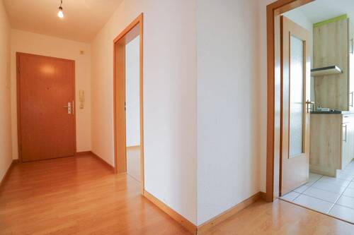 Diele - 3 Zimmer Etagenwohnung in Neuss