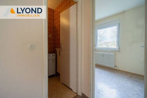 1. Wohnung Bad / Küche - 