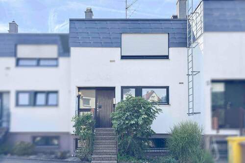 Hausansicht Eingang - 