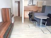 Eingangsbereich - 2 Zimmer Etagenwohnung zum Kaufen in Amberg