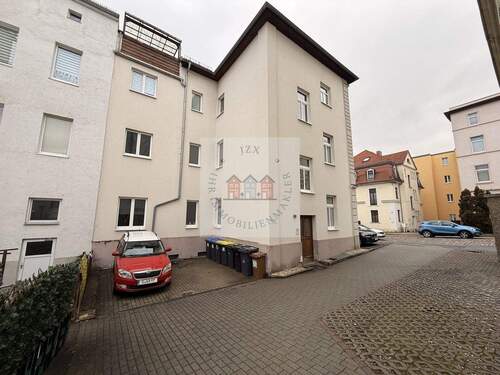 Blick aus Innenhof - 