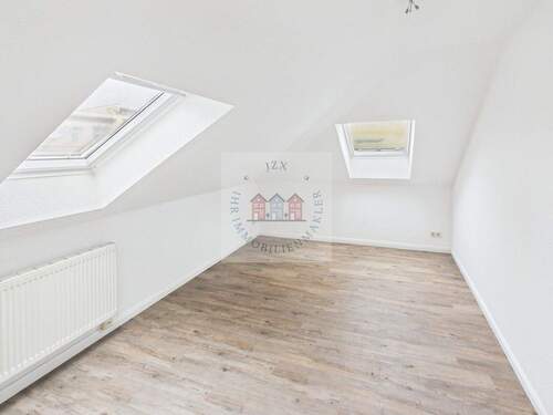 Kinderzimmer/Büro - 