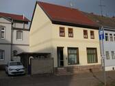 Straßenansicht! - Wohn- und Geschäftshaus in zentraler Innnenstadtlage!