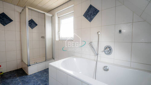 Badezimmer DG - 