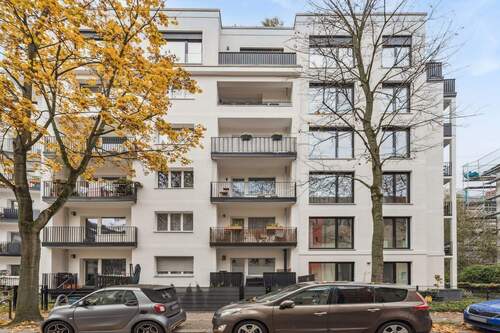 Hausansicht - 2 Zimmer Etagenwohnung zum Kaufen in Berlin