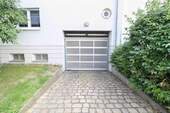 Tiefgaragenzufahrt - 