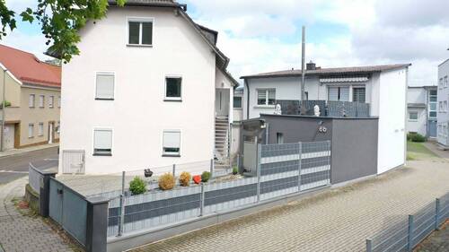 Stadthaus - Klein, aber Mein! Kompaktes Stadthaus mit Wintergarten