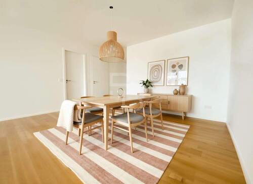 Esszimmer - (KI generiert) - 