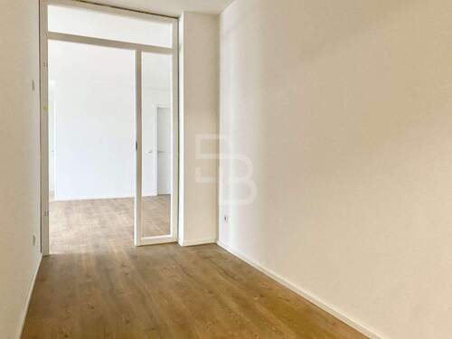 Flur - Etagenwohnung mit 96,90 m² in Köln / Ensen zur Miete