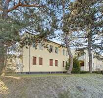 Komfortable Wohnung mit drei Balkonen nahe Waldsee und Schlachtensee - Berlin Zehlendorf