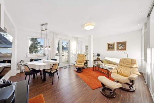 Wohn- Essbereich - 3 Zimmer Etagenwohnung zum Kaufen in Berlin