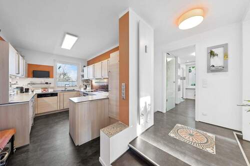 Eingang und Küche - 